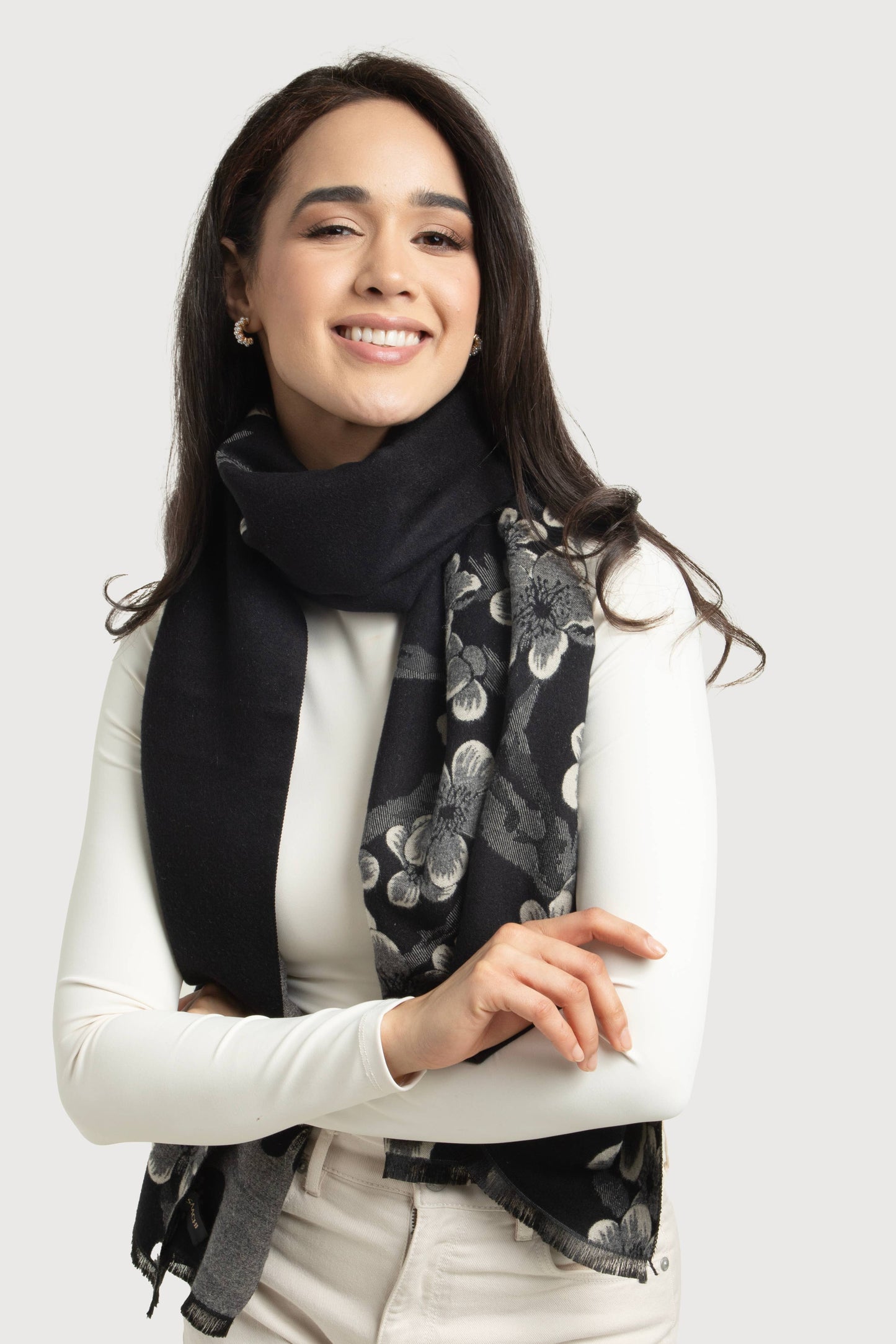 SAACHI - Two Color Floral Reversible Scarf