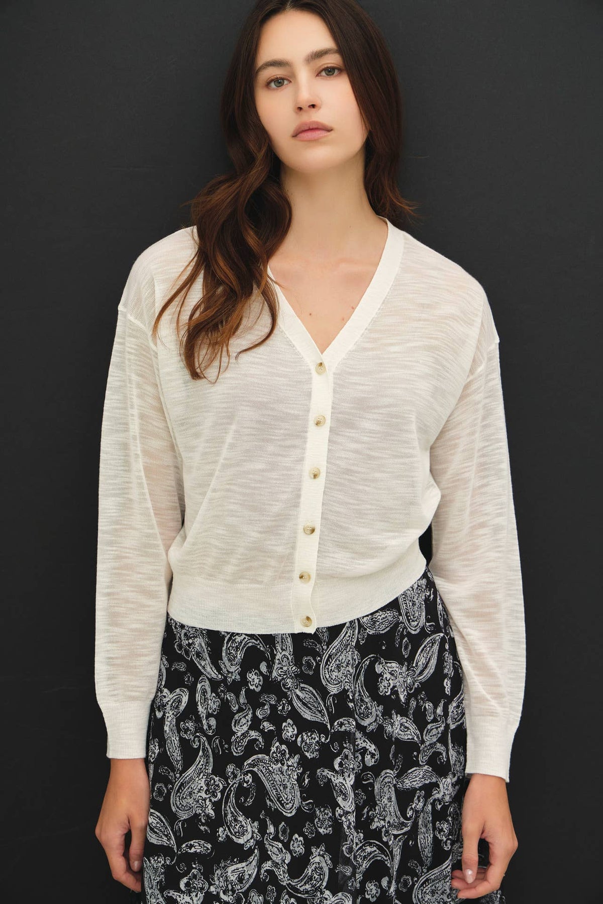 Be Cool - ULTRA FINE SLUBBED V-NECK FINE KNIT CARDIGAN