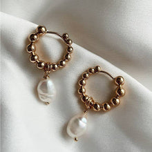 Load image into Gallery viewer, Tramps+Thieves - Bobble Pearl Hoops
