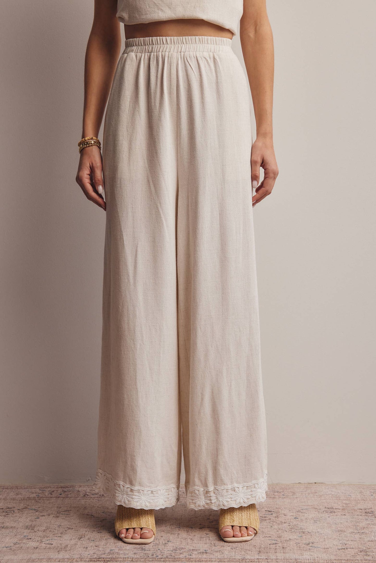 Embroidered Square-Neck Tank & Wide-Leg Pants Set FSET011
