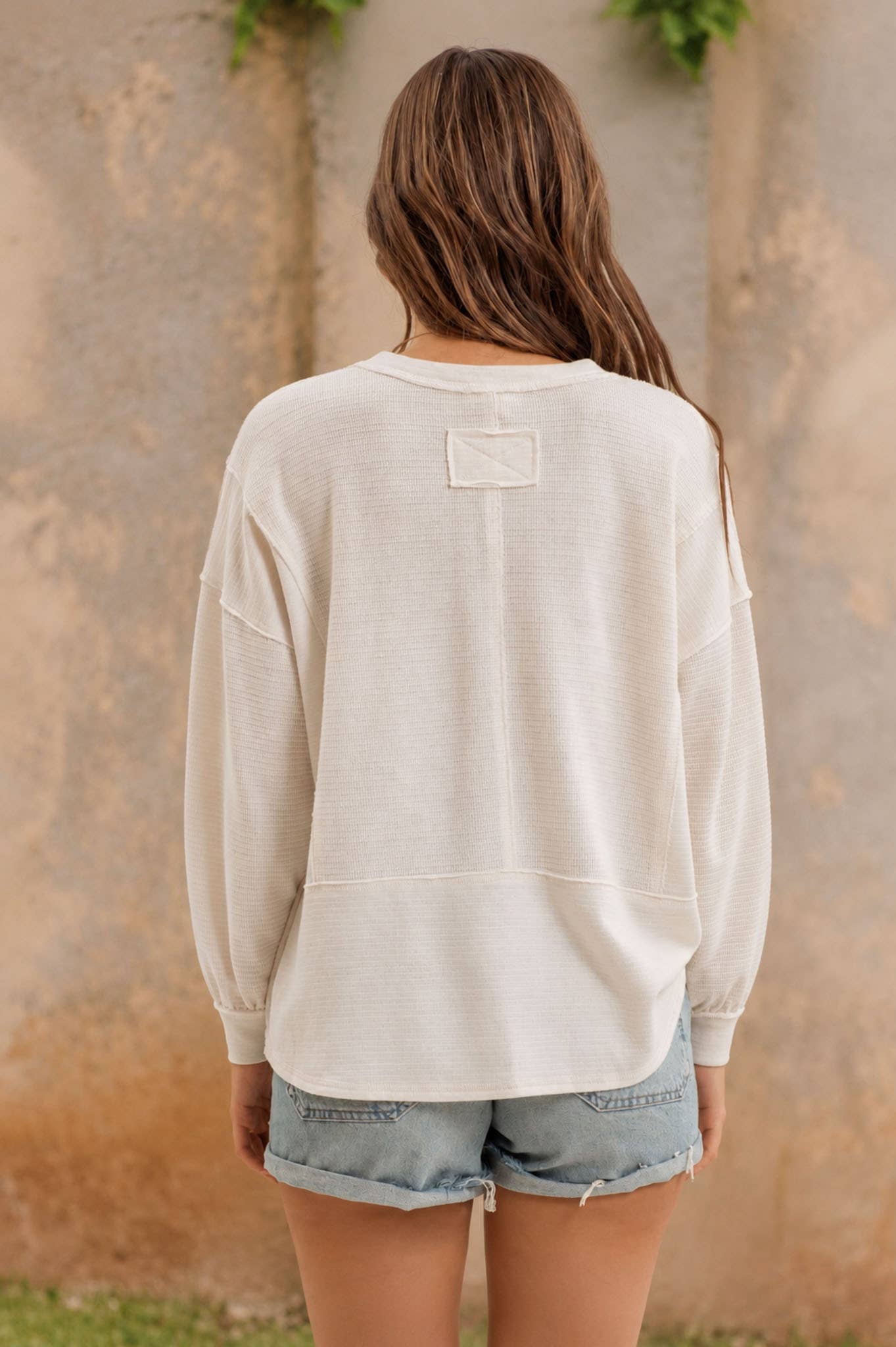 SOLID PATCHWORK SPLIT NECK KNIT TOP - Blu Pepper