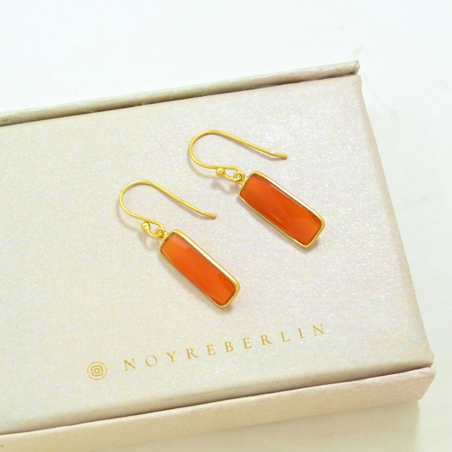 Schmuckoo x Noyre Berlin - Polina Earring Gold Plated Silver 925 - Orange Carnelian