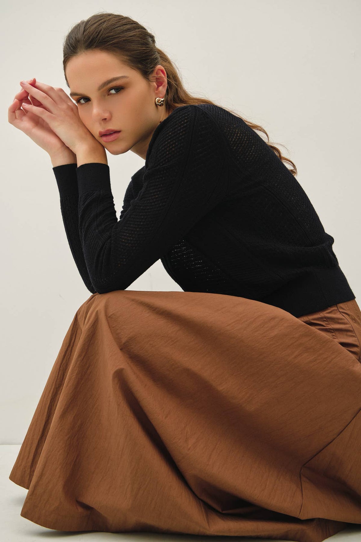 Be Cool - POINTELLE CROPPED SLIM CARDIGAN