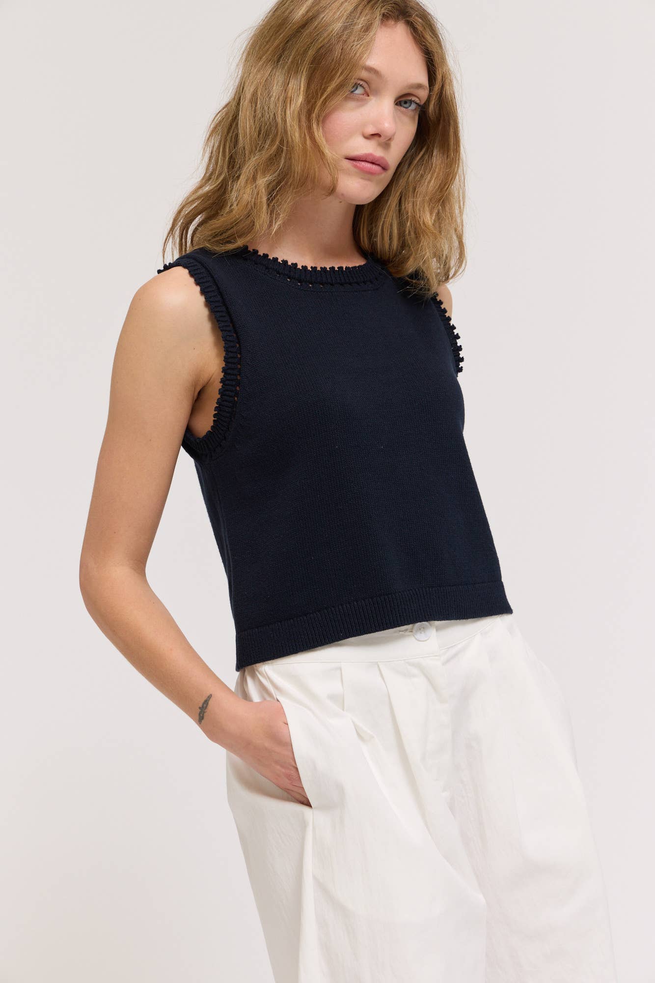 Grade & Gather - 42205 - EDGE TRIM KNIT VEST