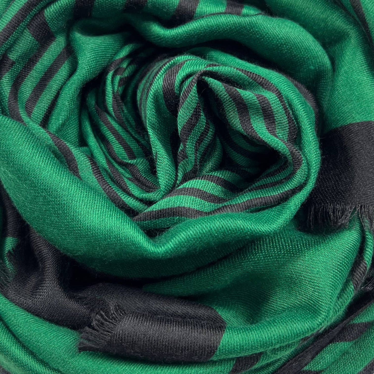 London Scarves - Big maze monogram printed scarf