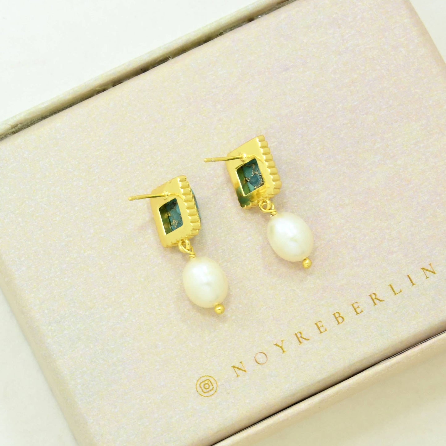Schmuckoo x Noyre Berlin - Janika Earring Gold Plated - Pearl & Blue Turquoise