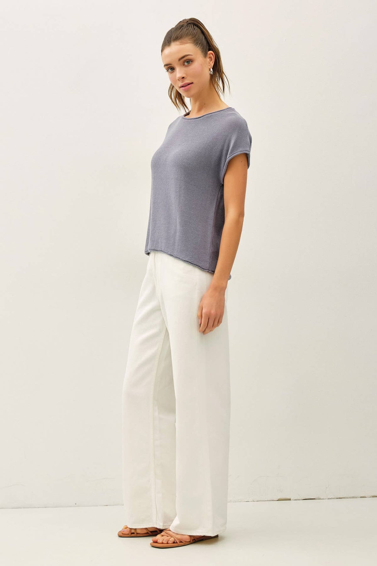 Be Cool - BOXY SHORT SLEEVE SWEATER W RAW SEAM