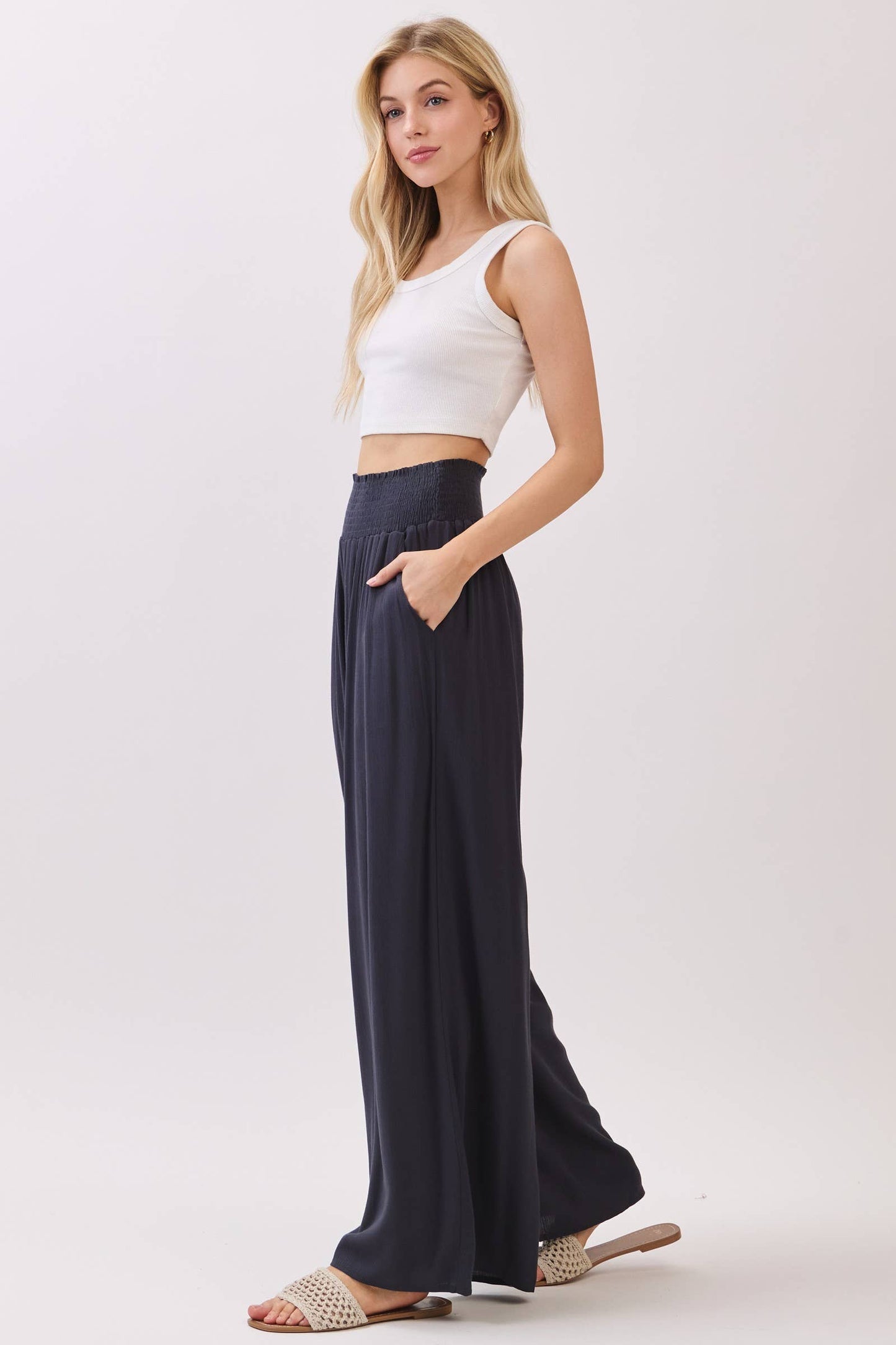 WIDE SMOCK WAIST WIDE LEG PANTS - VNP70263D
