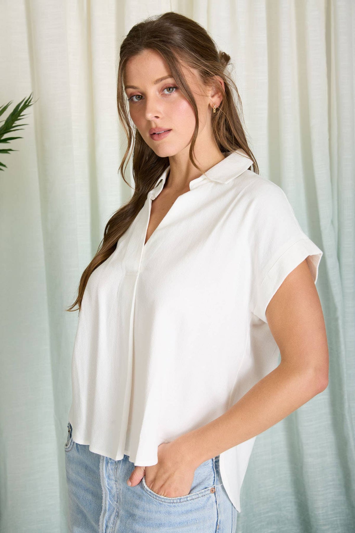 COLLARED SPLIT NECK CUFF SLEEVE U HEM LINEN TOP - Blu Pepper