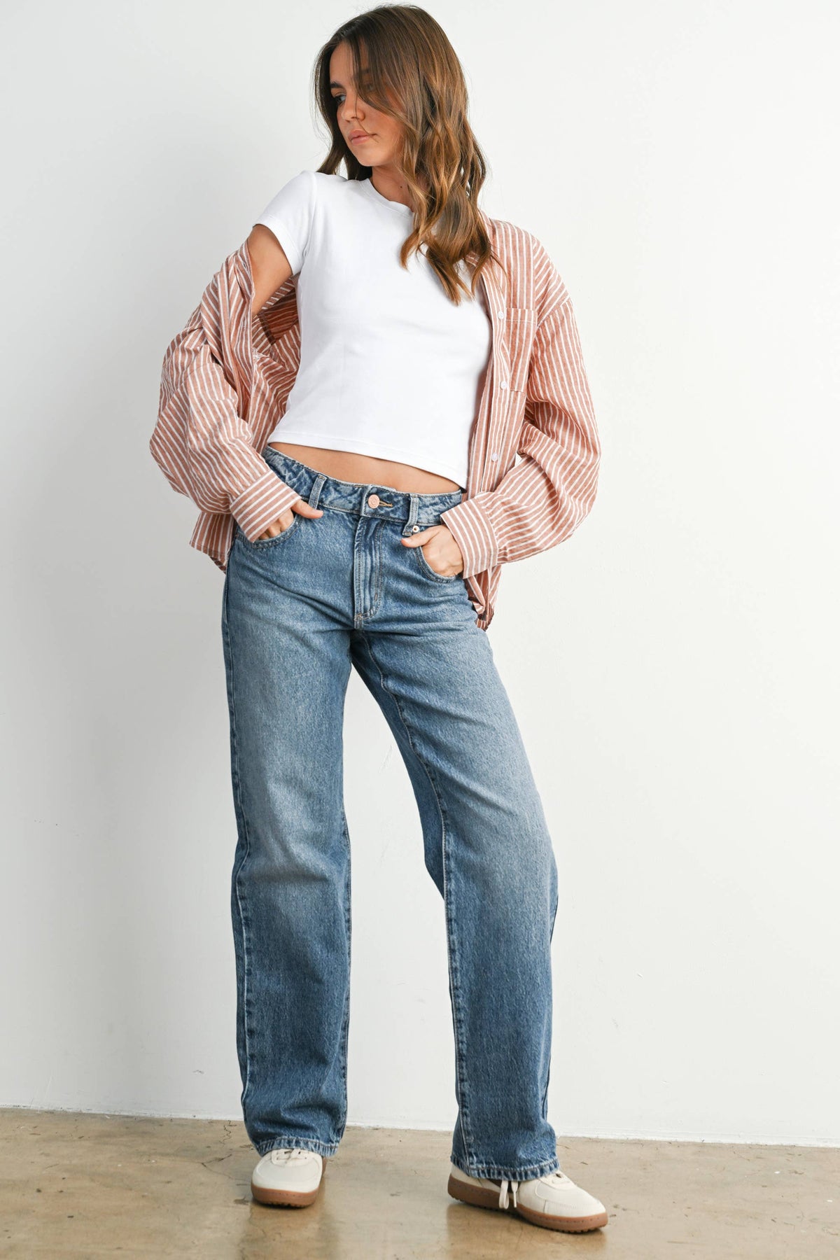 BUTTERMELON - Cropped Striped Button-Up Collared Long Sleeve Top - BMT7915
