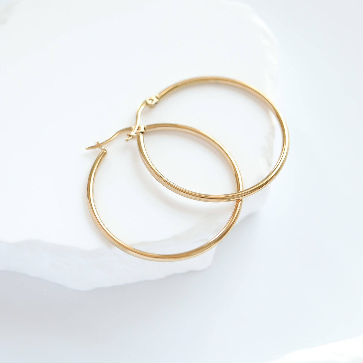 18K Gold PVD Stainless Steel Round Tube Hoop Earrings - WJW