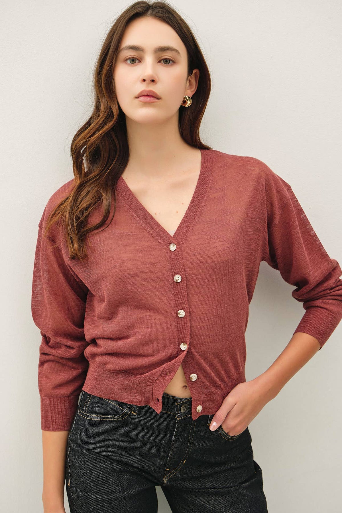 Be Cool - ULTRA FINE SLUBBED V-NECK FINE KNIT CARDIGAN