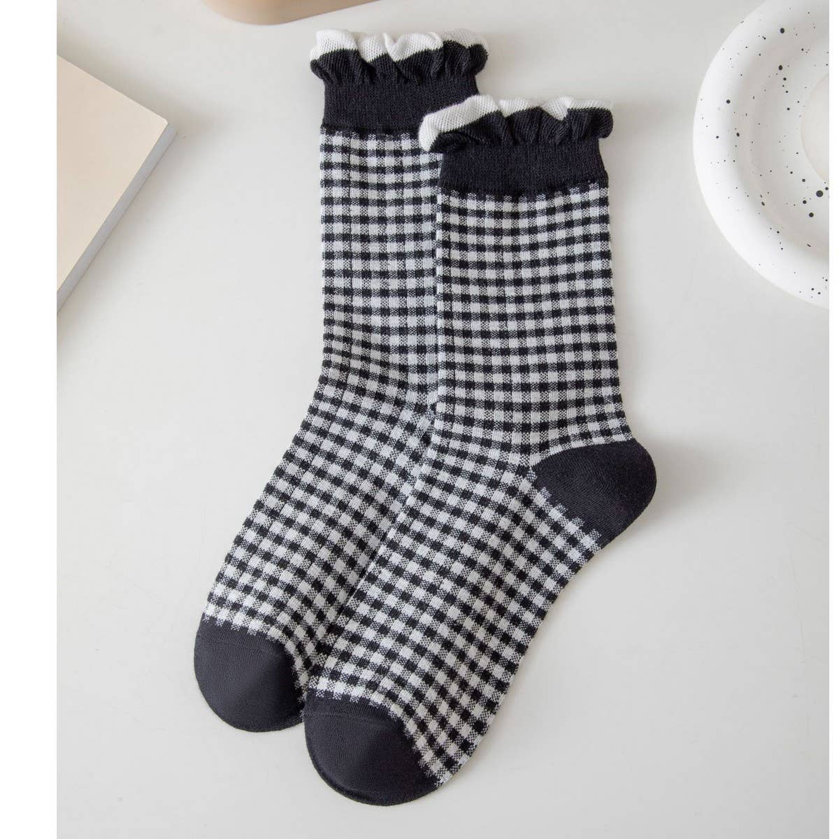 WOMEN PLAID DOT RUFFLE SLOUCH CREW SOCKS - NINEXIS
