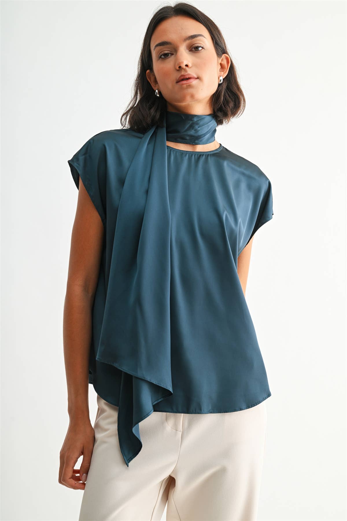 SATIN SCARF COLLAR BLOUSE - Fun2Fun