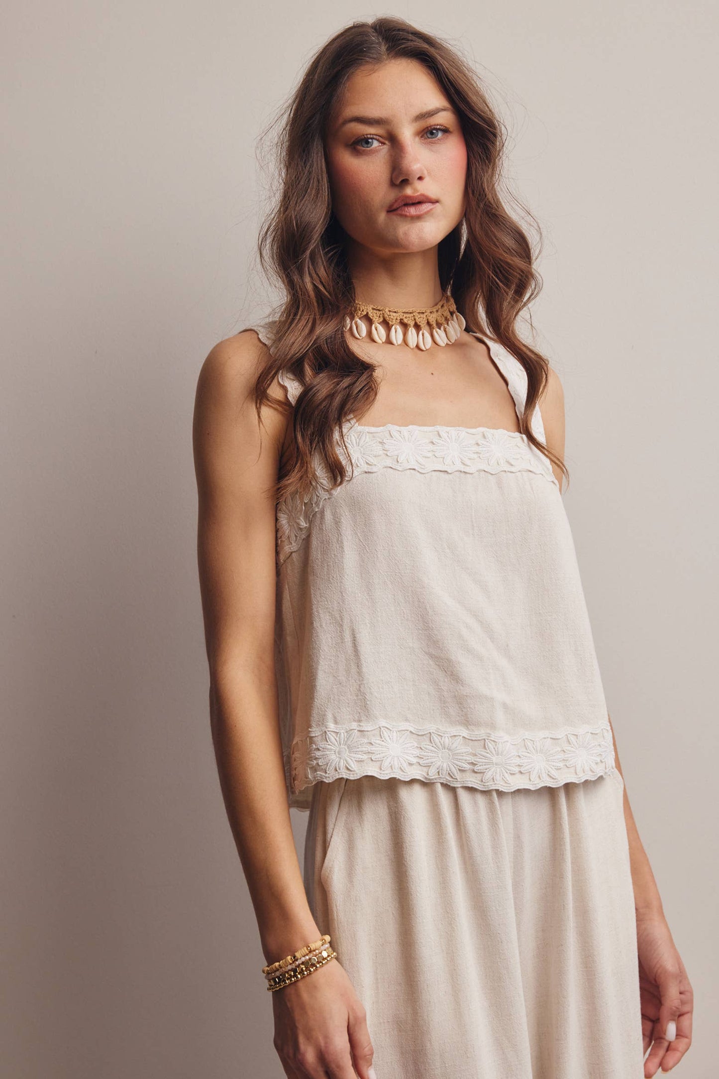 Embroidered Square-Neck Tank & Wide-Leg Pants Set FSET011