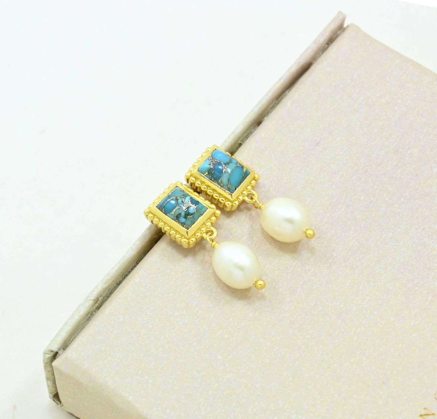Schmuckoo x Noyre Berlin - Janika Earring Gold Plated - Pearl & Blue Turquoise