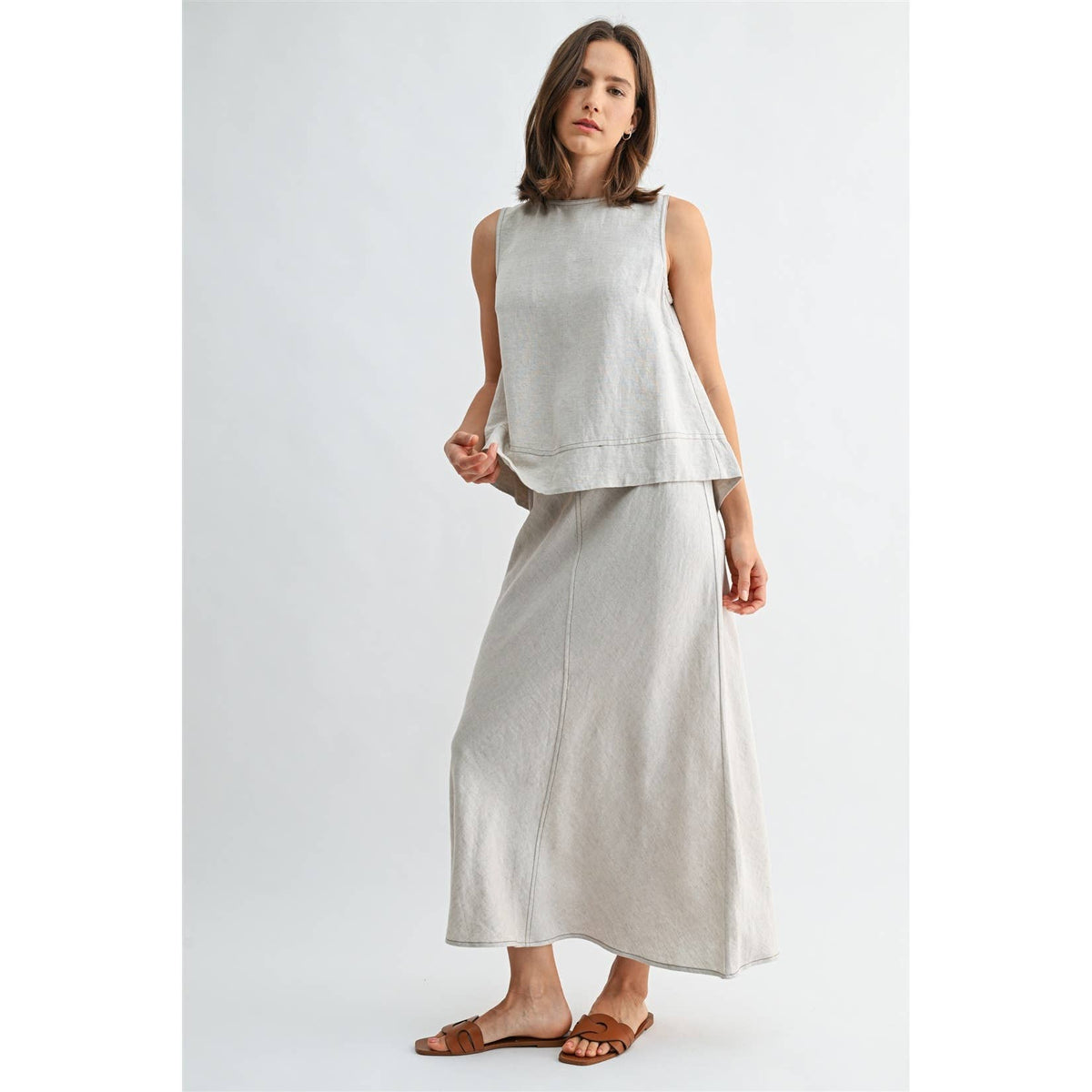 FUN2FUN - LINEN PLEATED BACK SLEEVELESS TOP