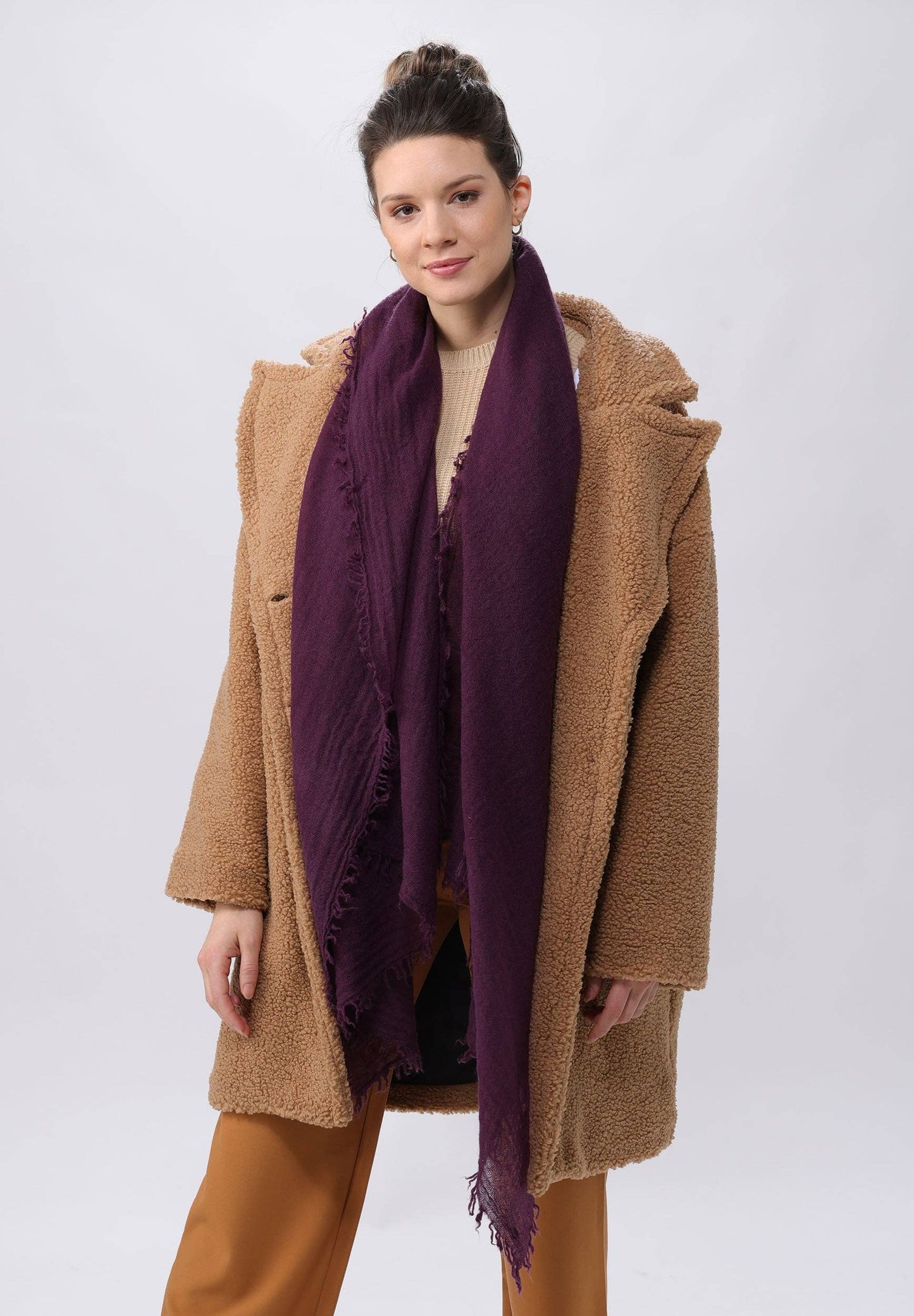 FRAAS - The Scarf Company - Lightweight Wool Solid Fringe Wrap