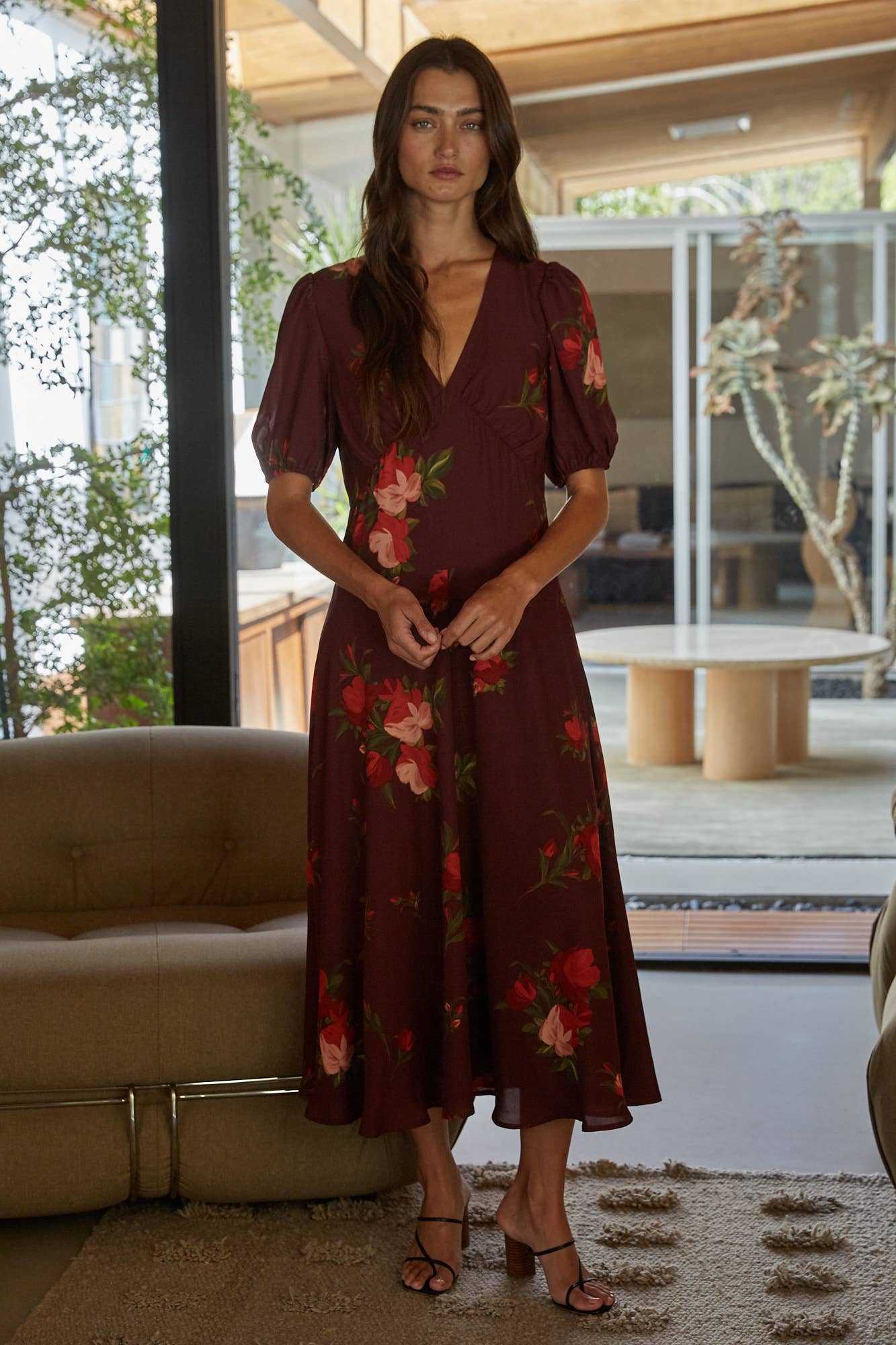 L10069 | Woven Polyester Floral Print Puff Sleeve Midi Dress