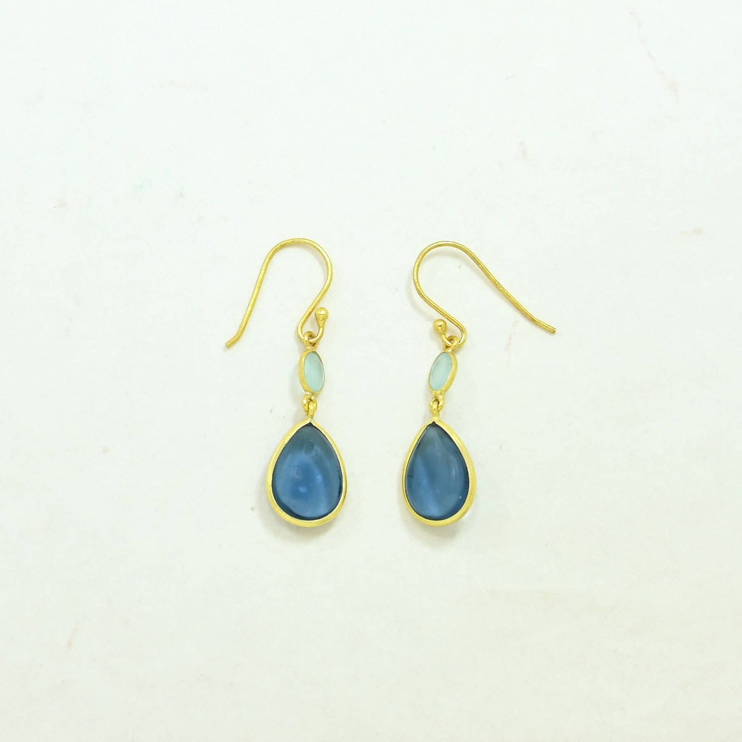 Schmuckoo x Noyre Berlin - Lou Earring Gold Silver 925 - Blue Iolite & Aqua Chalcedony