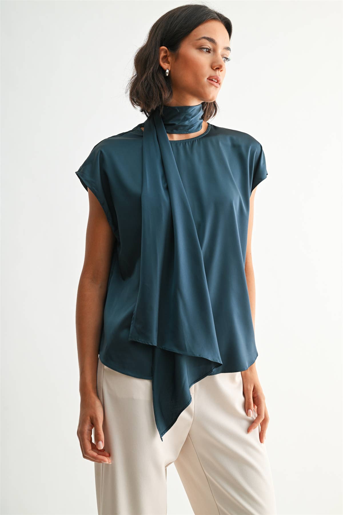 SATIN SCARF COLLAR BLOUSE - Fun2Fun