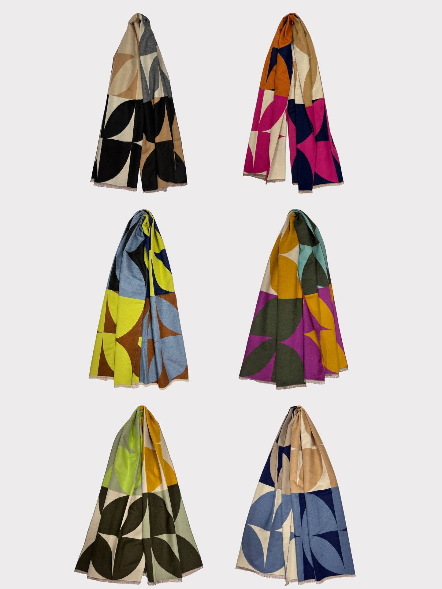 Retro Print Cashmere Blend Fringe Scarf