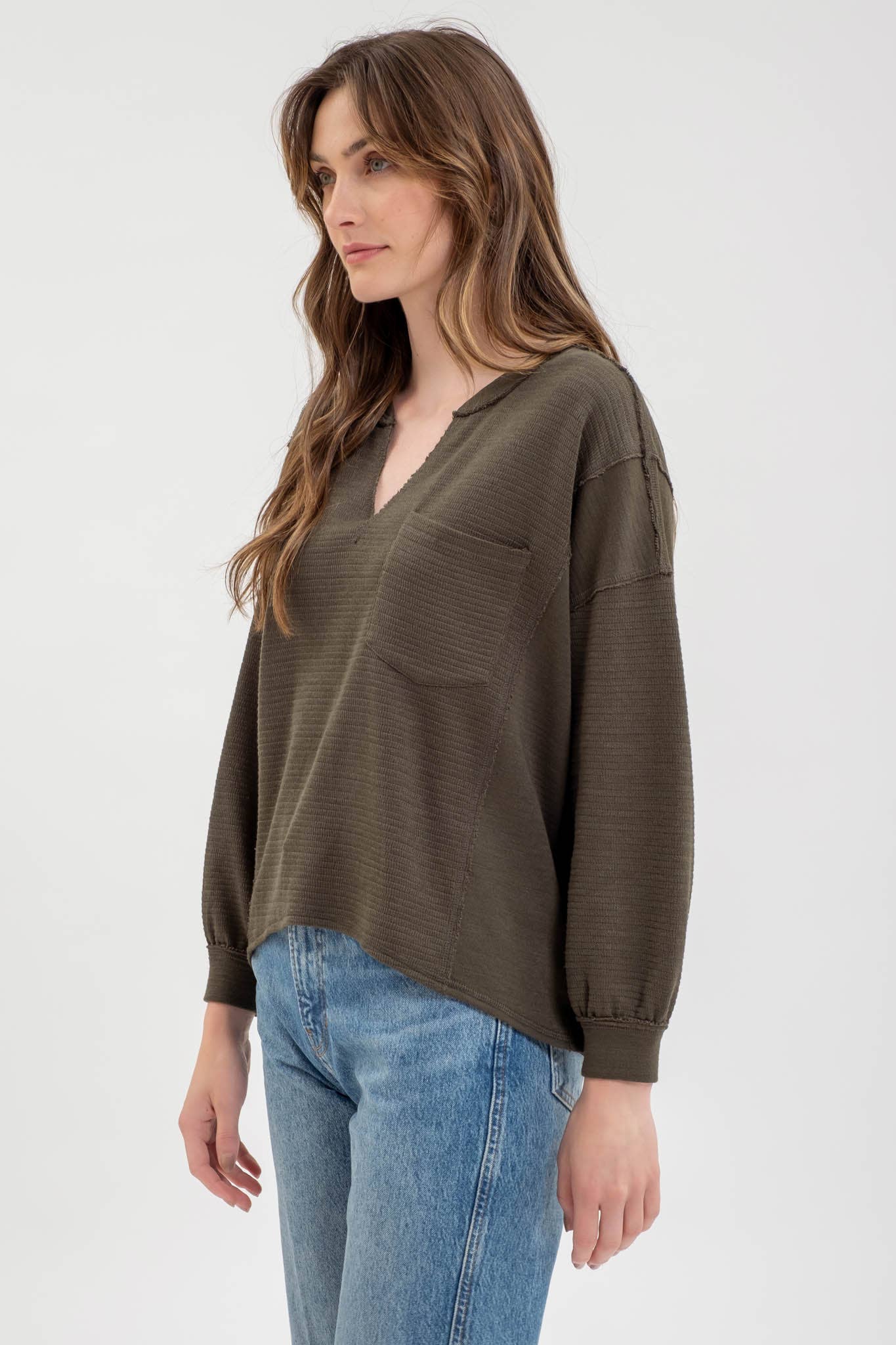 SOLID PATCHWORK SPLIT NECK KNIT TOP - Blu Pepper