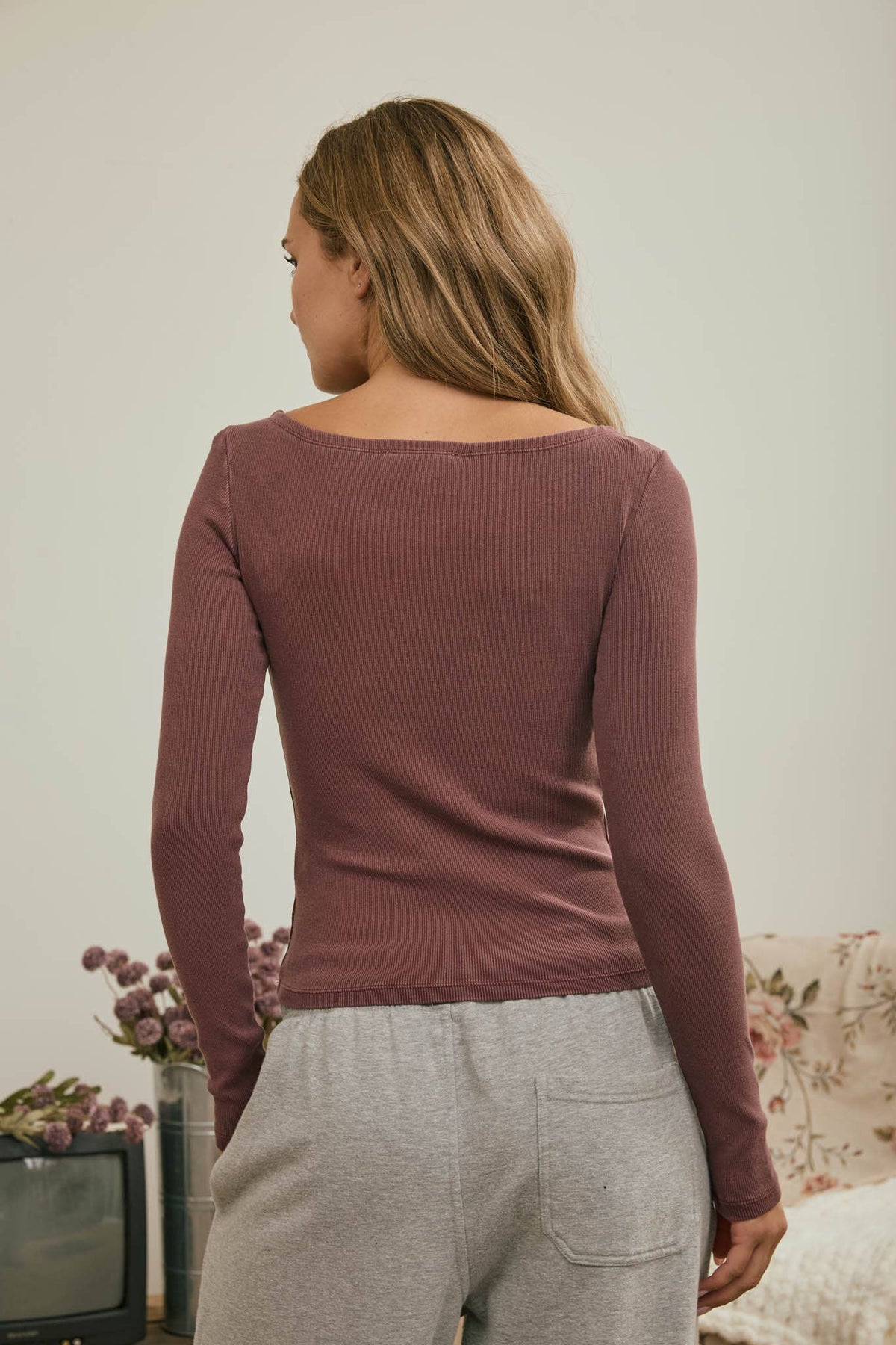 BOAT NECK LONG SLEEVE RIBBED KNIT TOP - Blu Pepper