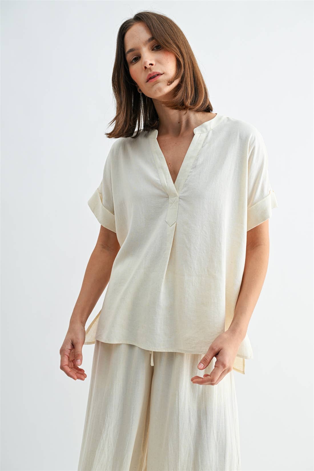 V NECK DOLMAN TOP