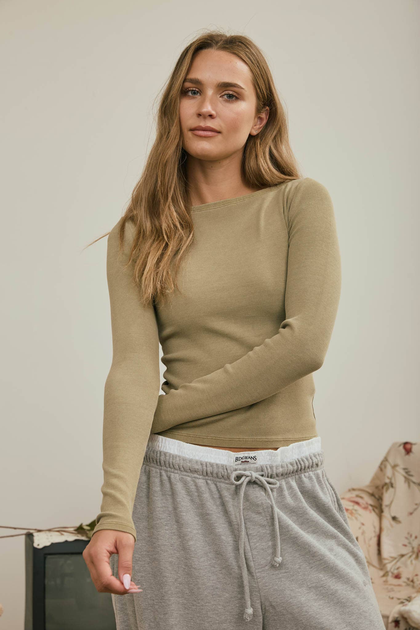 BOAT NECK LONG SLEEVE RIBBED KNIT TOP - Blu Pepper