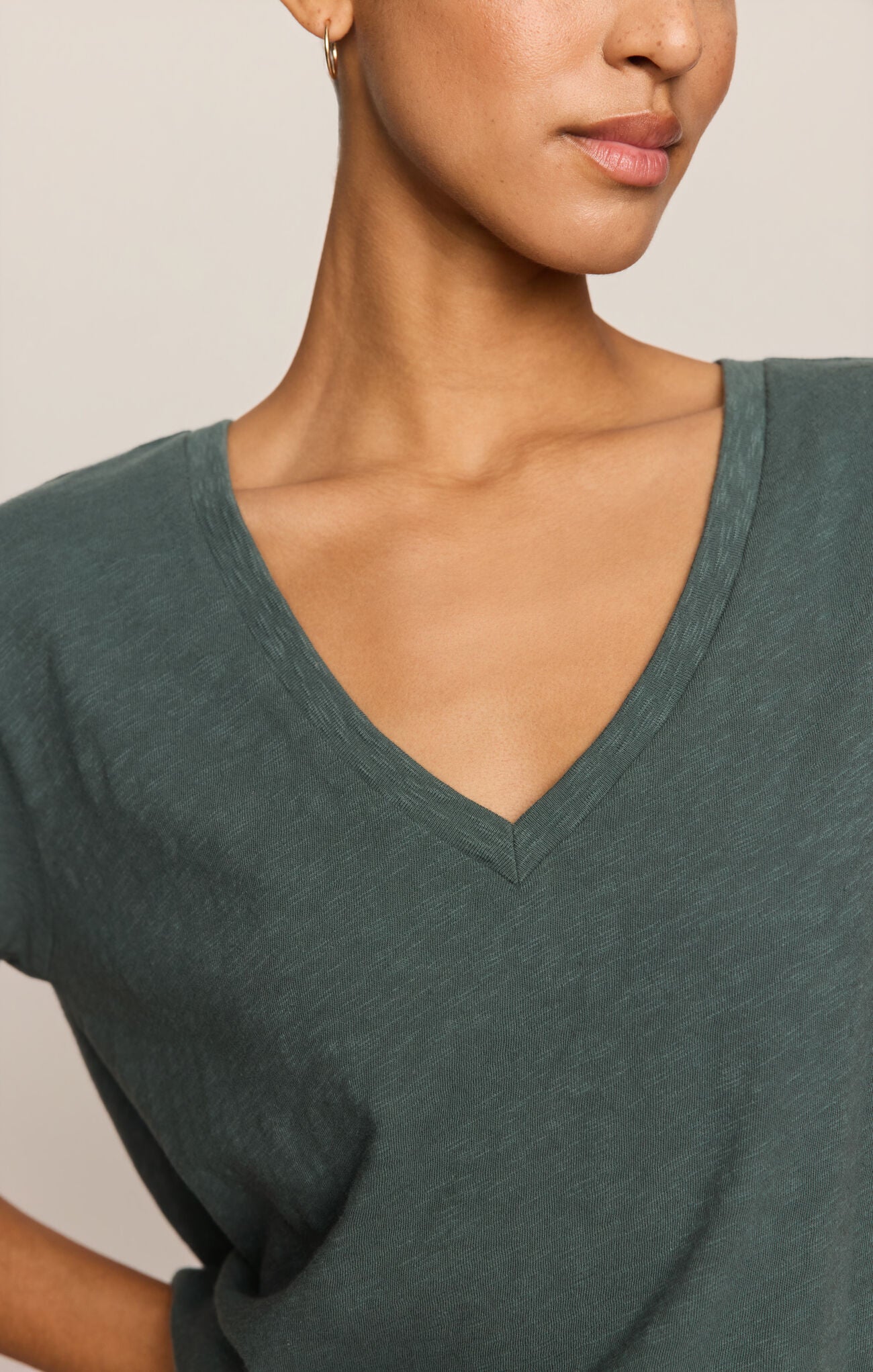 Nomad V Neck Tee