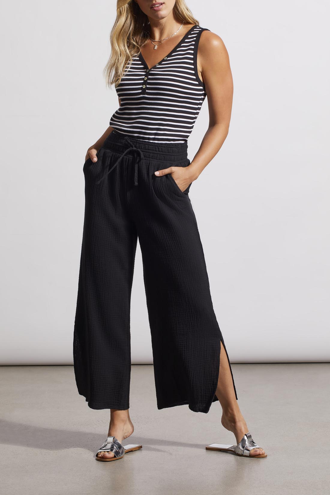 WEAR 2 WAYS WIDE LEG PANT W/ SLIT