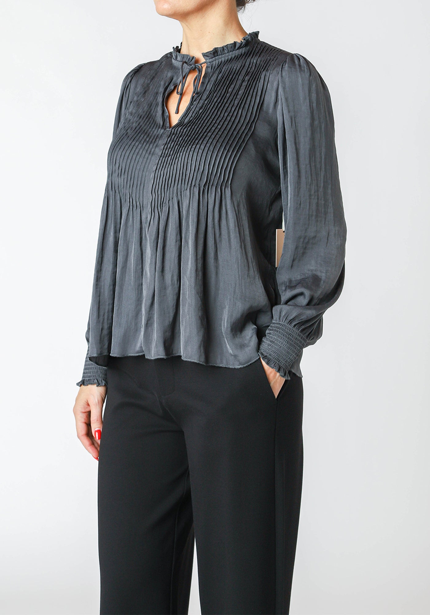 PINTUCK BLOUSE