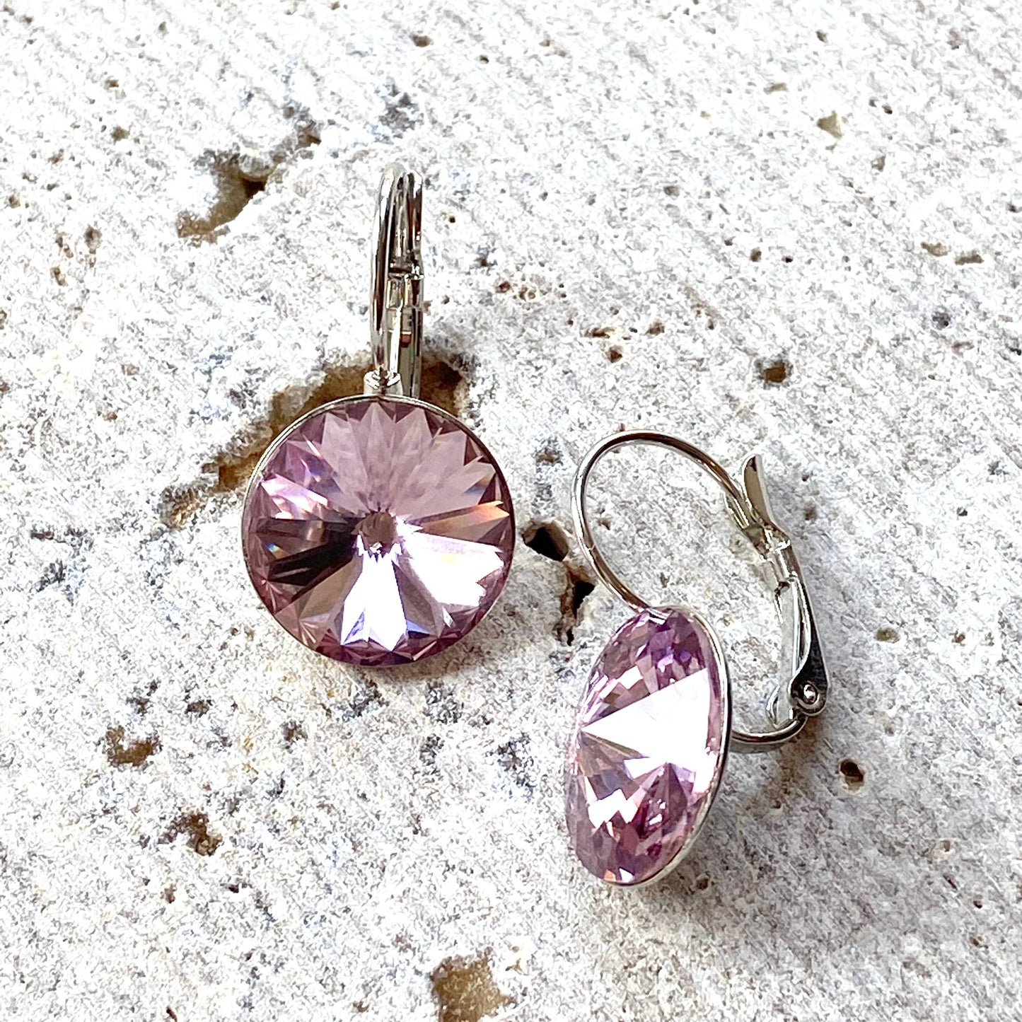Light Amethyst Swarovski earrings
