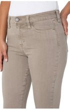 Load image into Gallery viewer, LIVERPOOL Abby Ankle Skinny High Performance Denim
