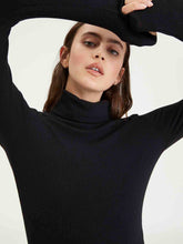 Load image into Gallery viewer, SANCTUARY Essential Turtleneck
